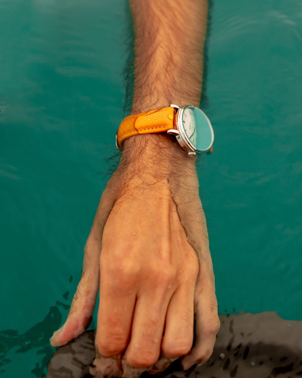 Hirsch - CARBON Water Resistant Carbon Hi-tech Leather Watch Band 025 92 - Orange