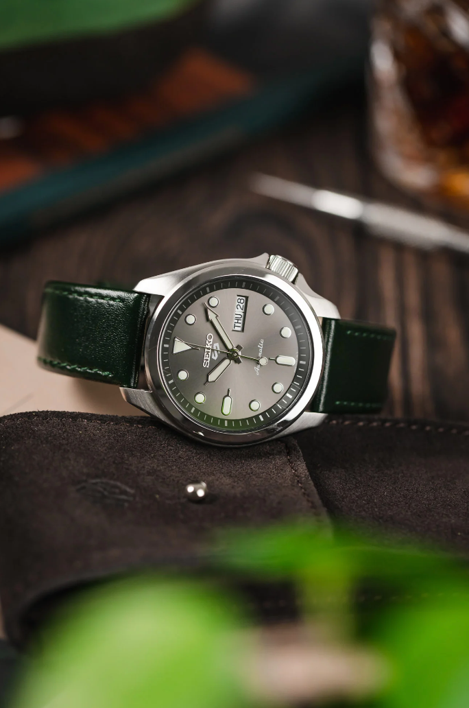 Hirsch - OSIRIS Box Leather Watch Bracelet 034 75 - Green