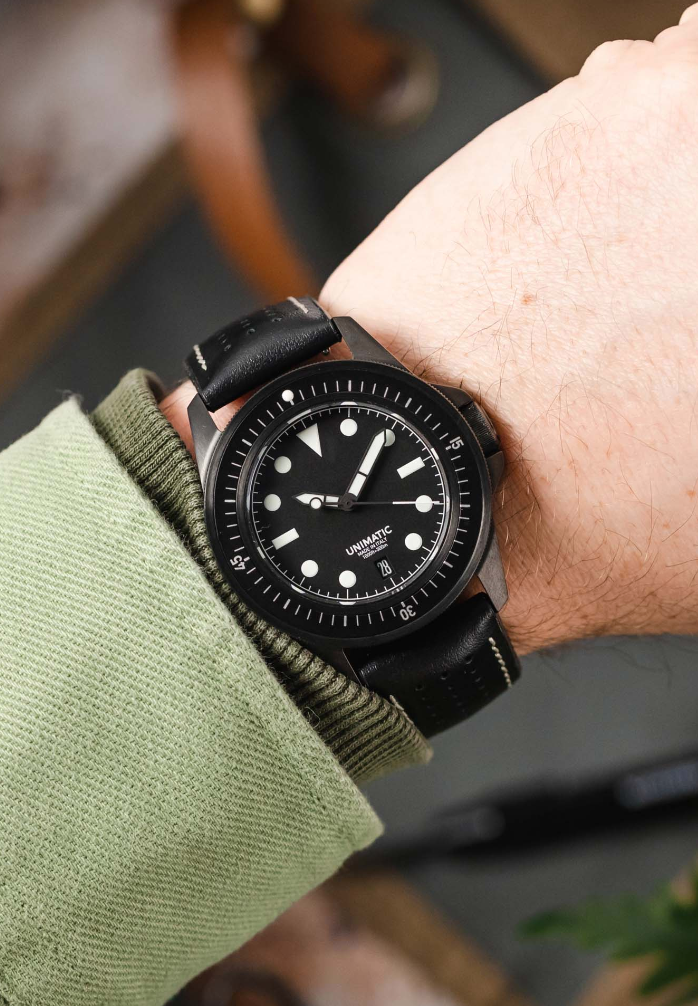 Hirsch - TIGER Performance Calfskin Watch Band 091 50 75 - Black