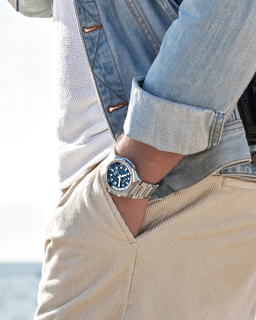 Citizen Series8 890
