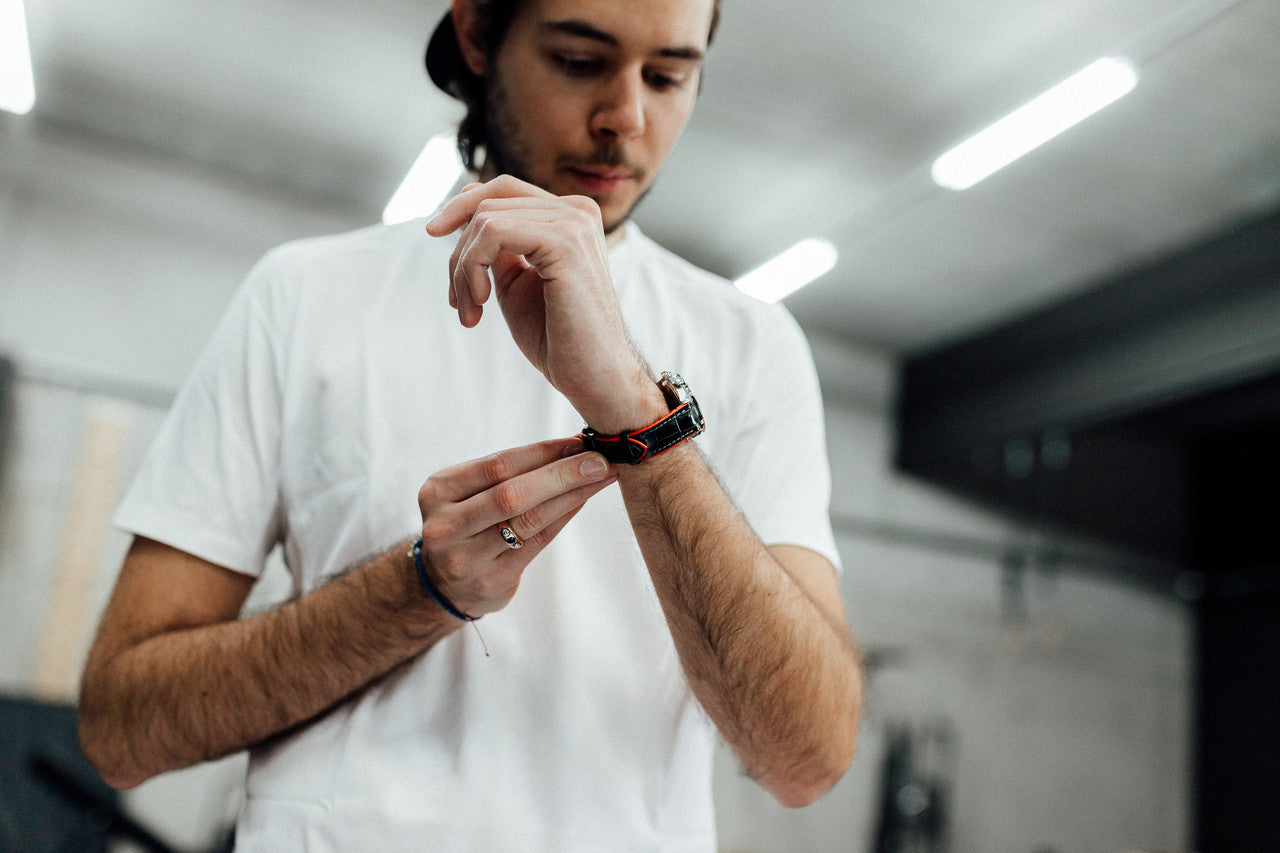 Hirsch - ANDY Performance Alligator Embossed Calfskin Watch Band 092 76 28 - Black w/Orange