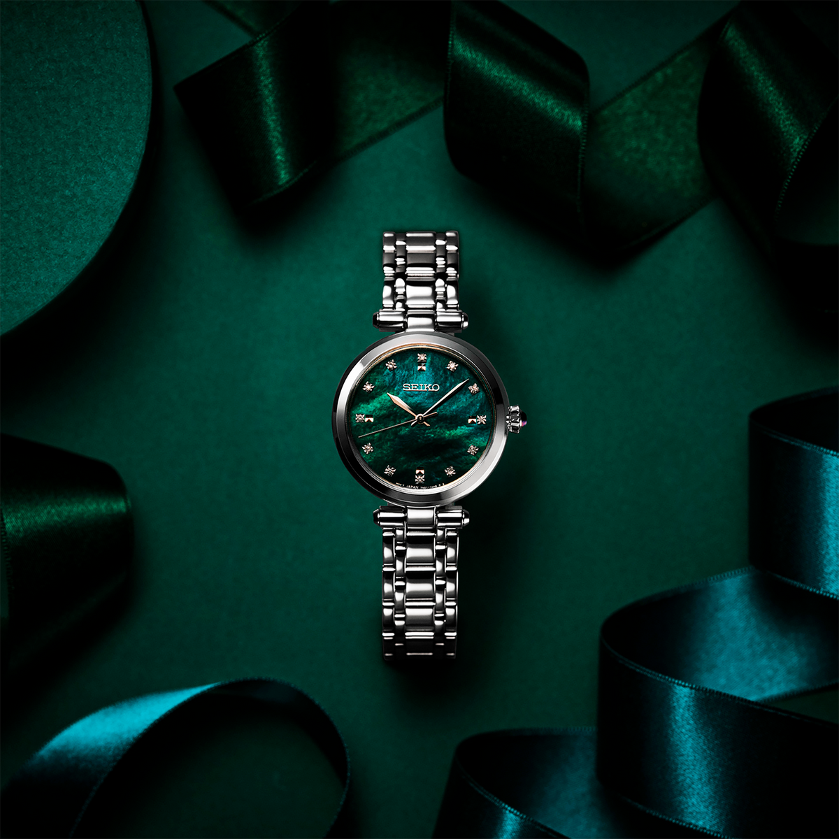 Seiko Diamond Collection SRZ535 watch, view 4