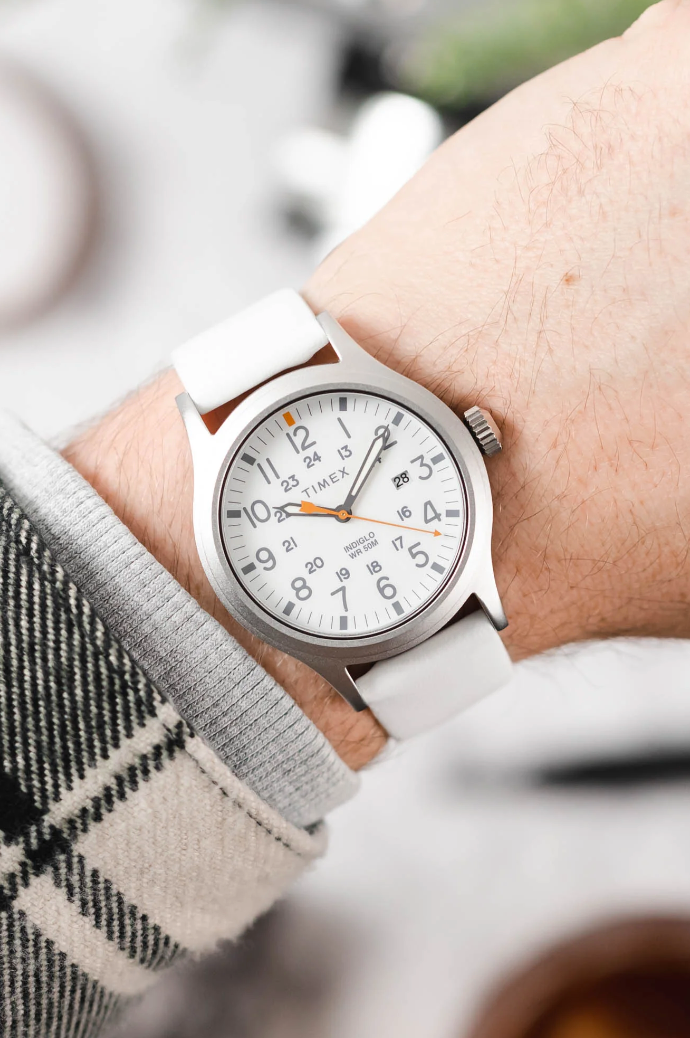 Hirsch TORONTO Classic Calfskin Italian Watchband - White - view 4