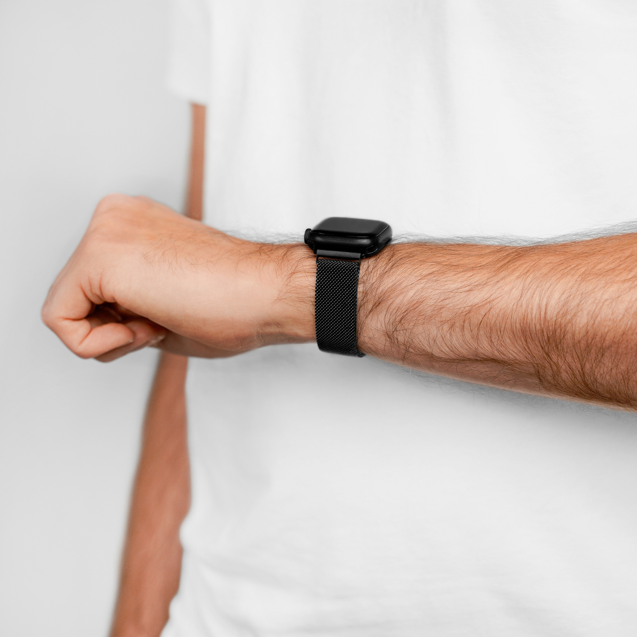 Hirsch - Milanaise Steel Watchband - Black