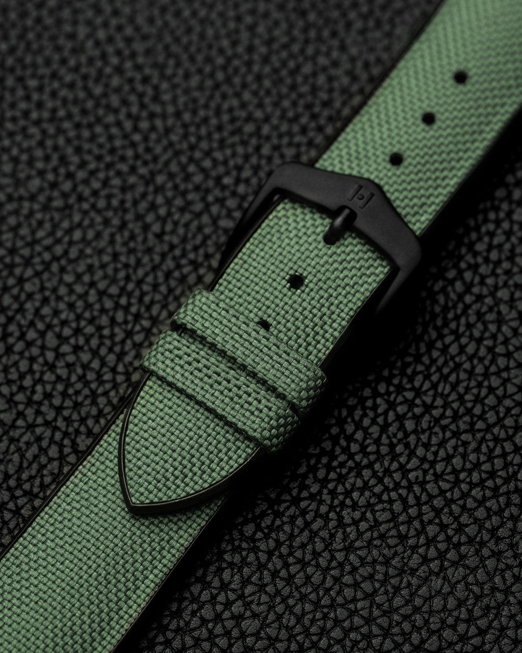 Hirsch - ARNE VEGAN Performance Calfskin Watch Band 092 50 94 - Dark Green